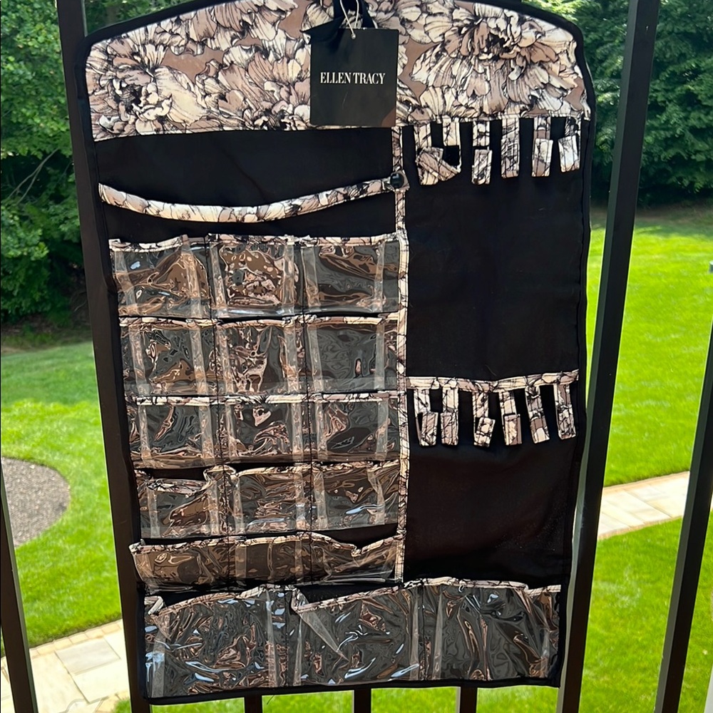 Ellen Tracy Black and Brown hanging Floral Jewelry Organizer